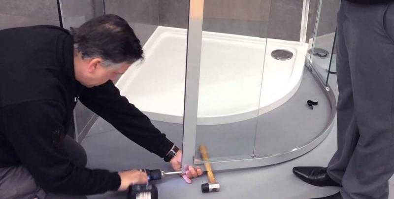 Полки для душевой кабины: как сделать навесные или стеклянные полочки в душ, хромированные на присосках на стекло