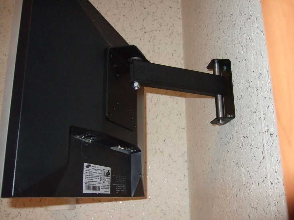 Как правильно повесить телевизор на стену самостоятельно