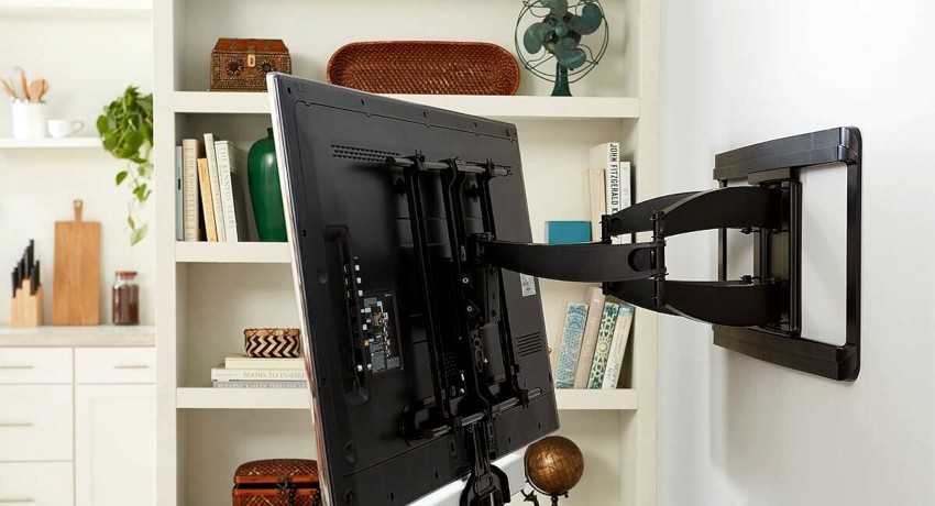 Как правильно повесить телевизор на стену с помощью кронштейна своими руками: на что крепить, установка в угол комнаты, нюансы монтажа, фото, видео