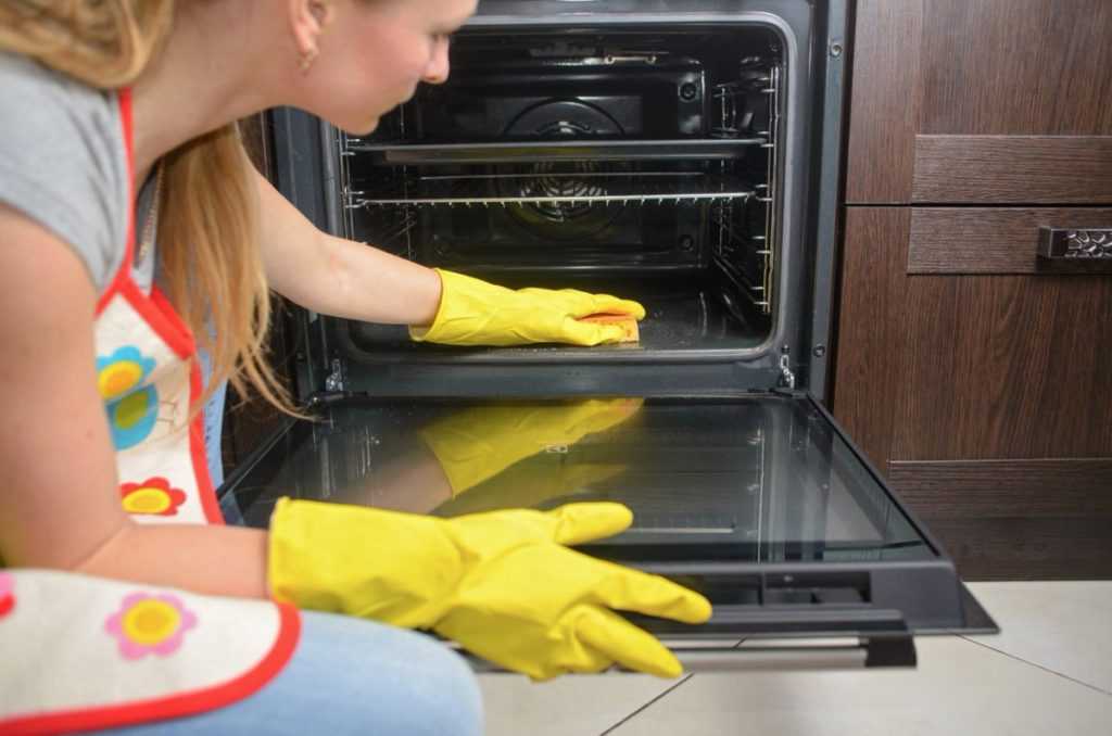 Как очистить решетку газовой плиты от нагара в домашних условиях, как убрать налет подручными средствами и специальными препаратами?