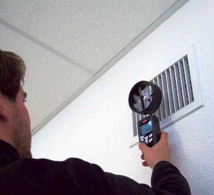 Плановая проверка вентиляции в жилом доме