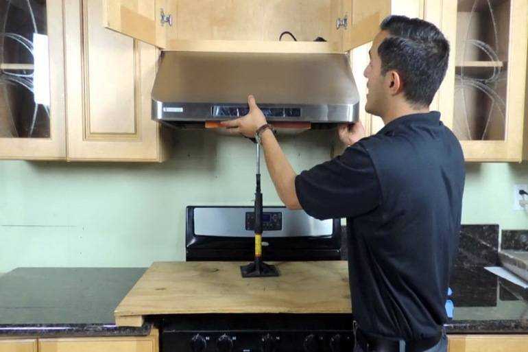 Как сооружается вентиляция на кухне: правила и схемы устройства вытяжки