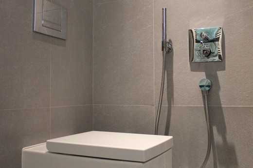 Гигиенический душ со смесителем: разновидности, бренды и выбор