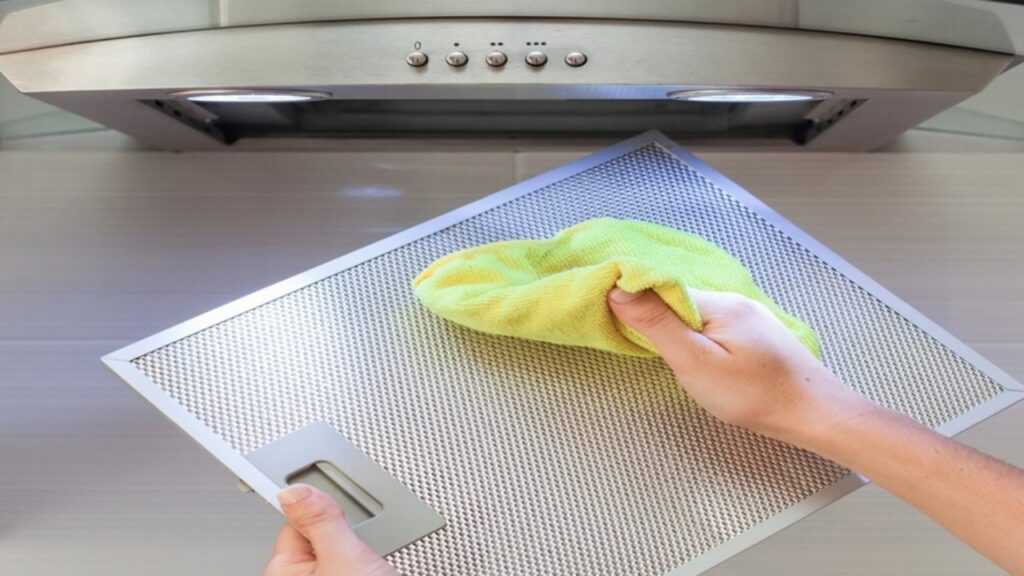 Как почистить вытяжку на кухне от жира, чем отмыть в домашних условиях