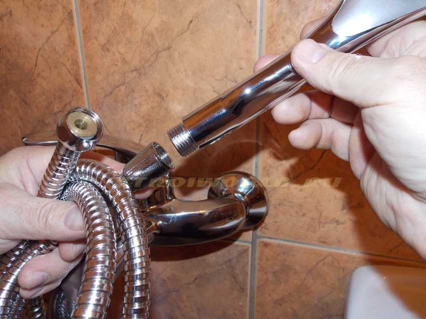 Как поменять смеситель на кухне своими руками пошагово — подробные правила замены оборудования с фото