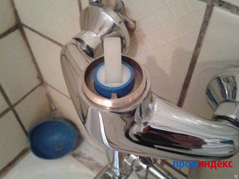 Установка смесителя в ванной: устройство и пошаговое руководство по монтажу
