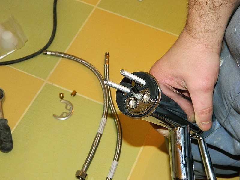 Как установить смеситель на борт ванны: пошаговая инструкция по установке