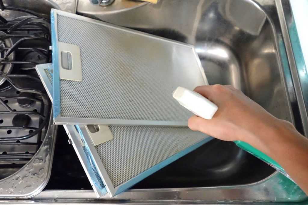 Как очистить вытяжку от жира - подборка самых действенных способов