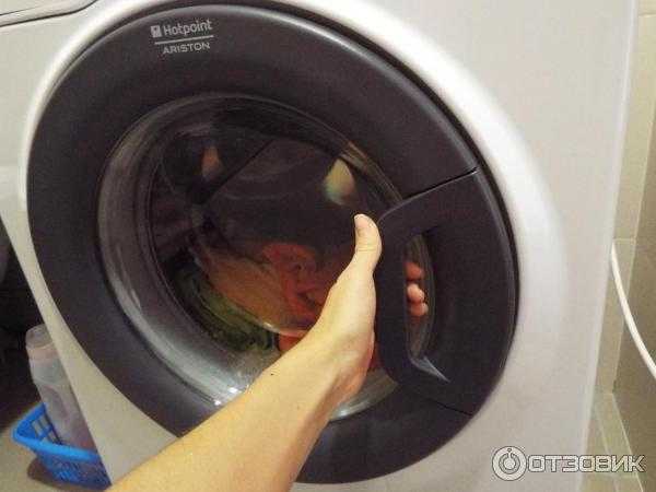 Как открыть дверцу стиральной машинки, если она заблокирована?