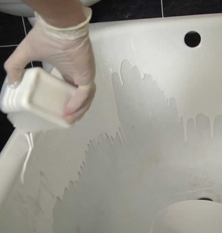 Как обновить (отреставрировать) старую чугунную ванну, чем покрасить?