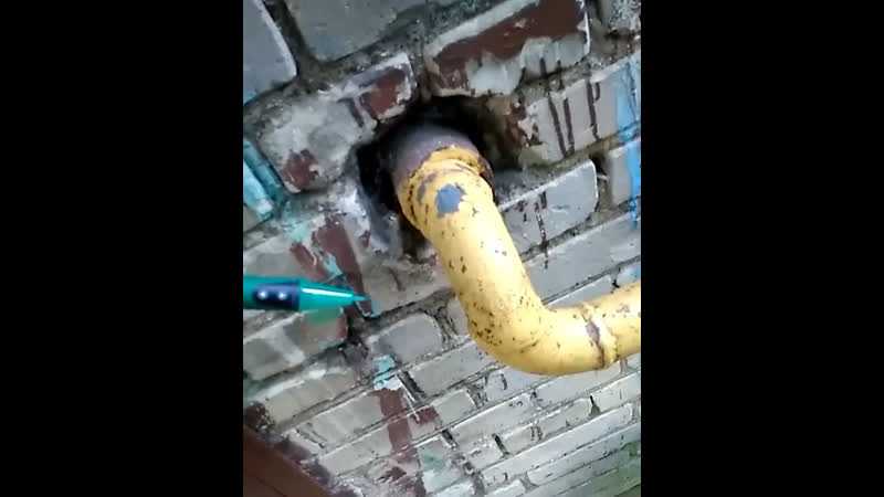 Почему громко гудят водопроводные трубы в квартире