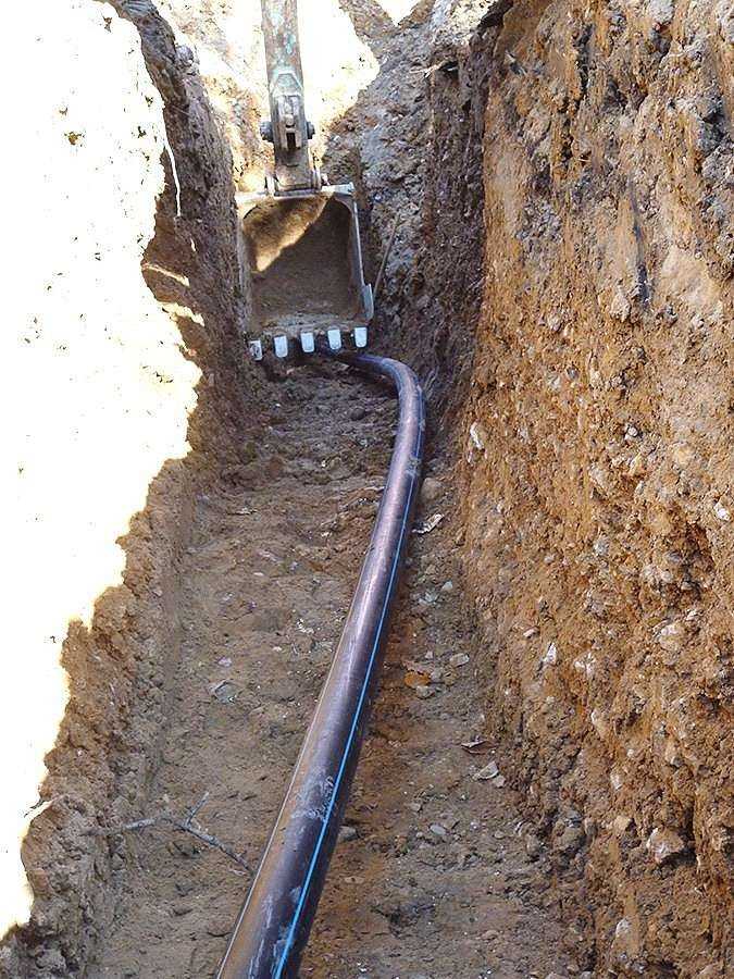 Прокладка кабеля под землей: виды кабеля и способы укладки | свой дом