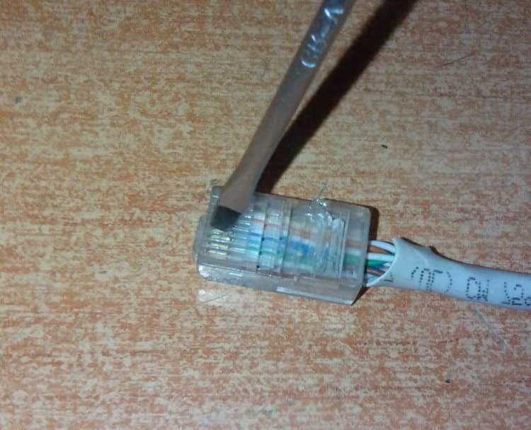 Обжимаем сетевой кабель самостоятельно, с инструментом и без него