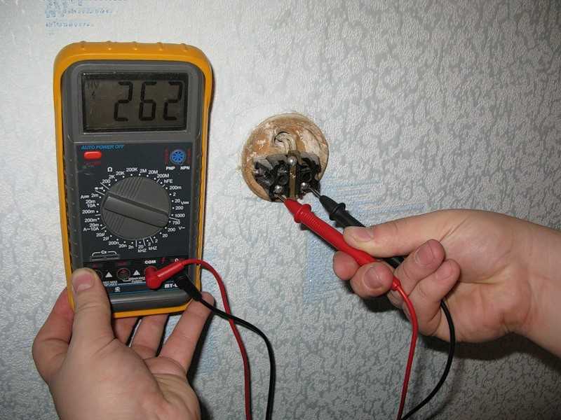 Что делать, если в розетке напряжение 240-250 вольт?