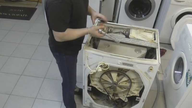 Замена подшипника в стиральной машине индезит: когда нужно поменять, как выбить и снять деталь, заменить своими руками, как смазать, по какой цене купить?