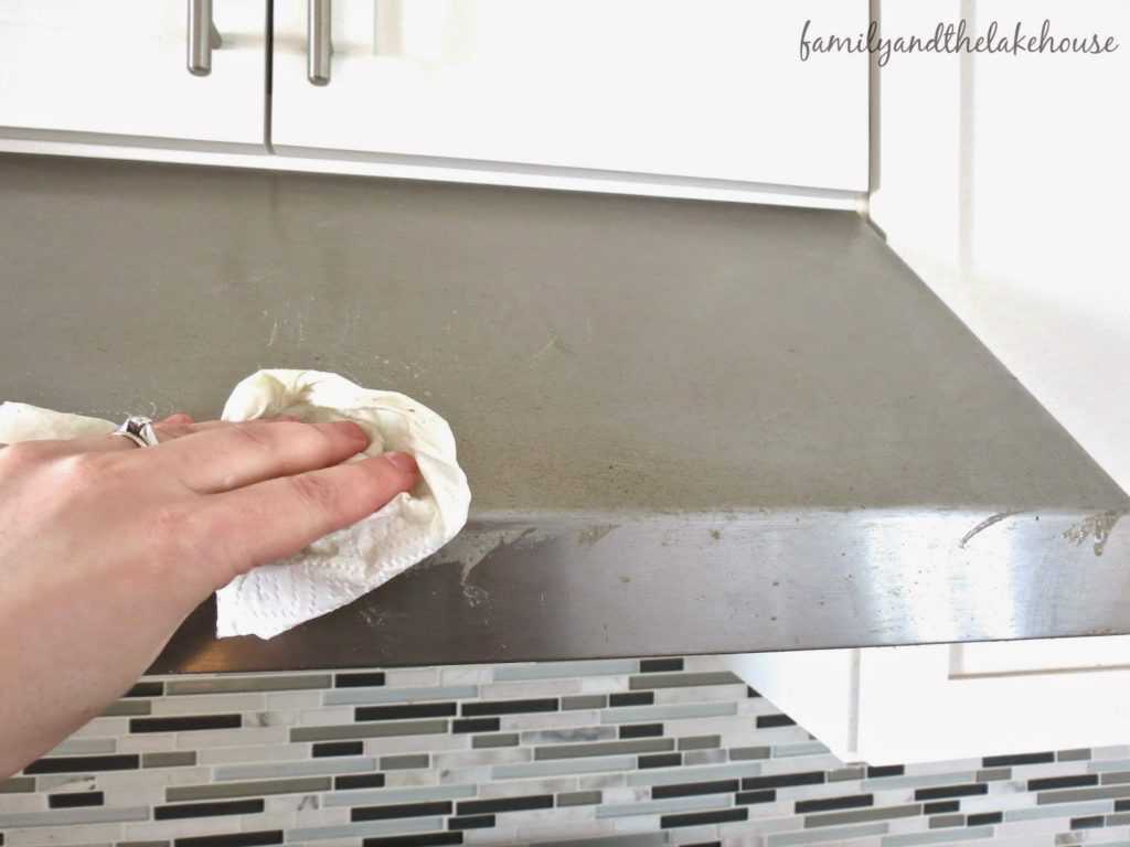 Как очистить вытяжку на кухне от жира: самые эффективные средства и способы