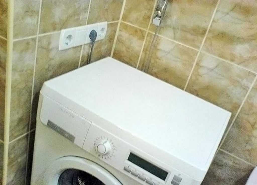 Розетка в ванной для стиральной машины – выбор и установка + видео / vantazer.ru – информационный портал о ремонте, отделке и обустройстве ванных комнат