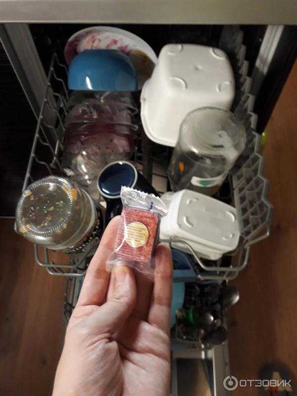 Почему остается белый налет на посуде и стенках посудомоечной машины