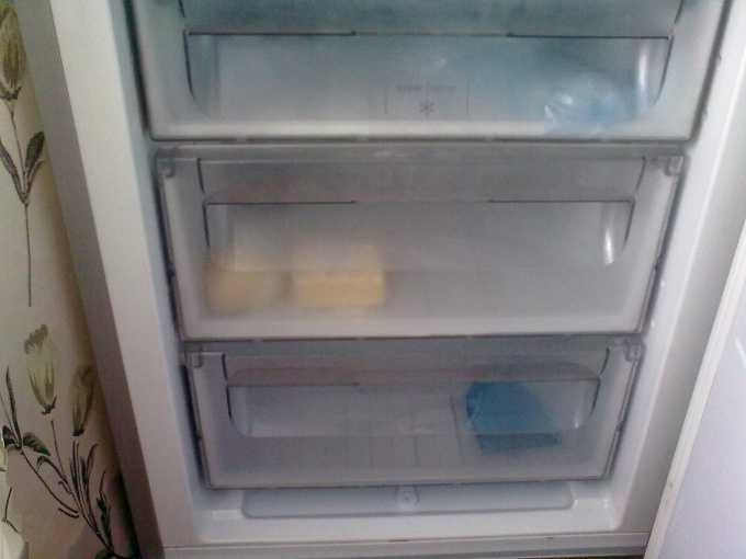 Почему не морозит холодильник: частые неисправности и пути решения проблемы