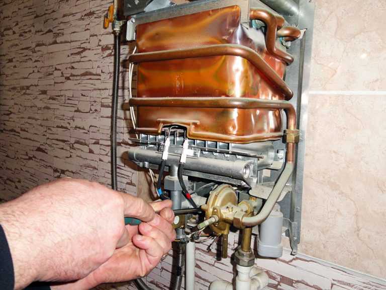 Ремонт газовых колонок на дому: пошаговая инструкция с фото