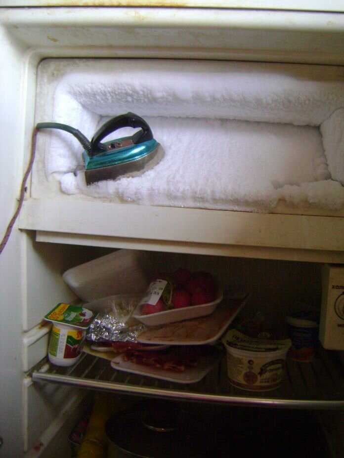 3 полезных совета, как быстро и правильно разморозить холодильник