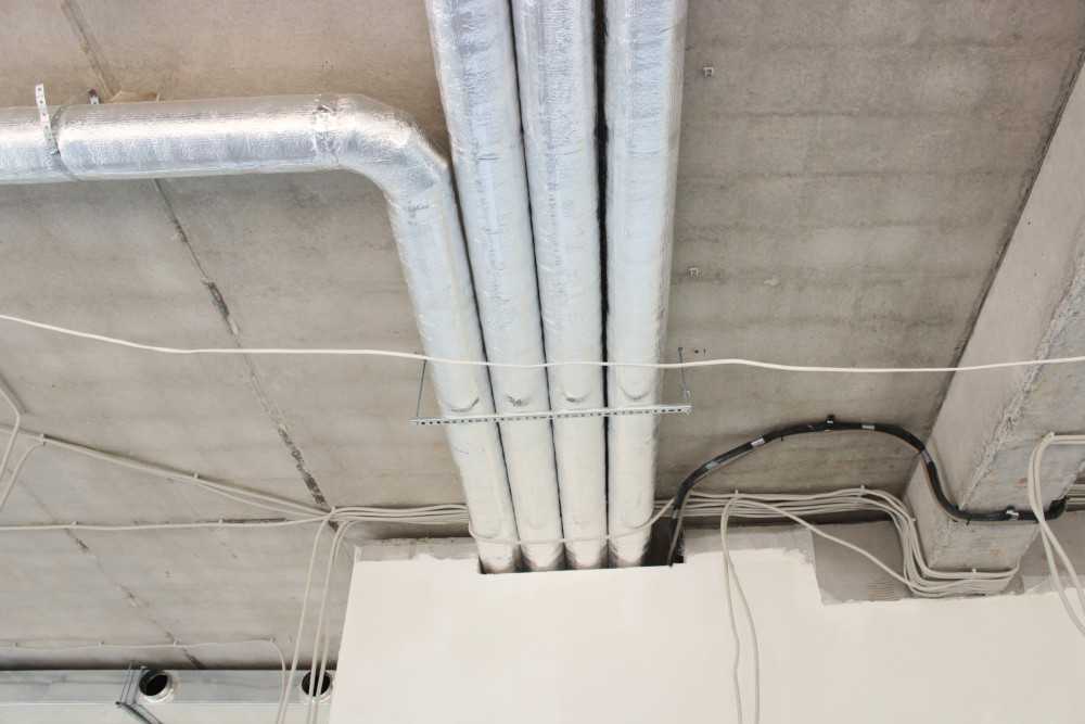 Вытяжная вентиляция через стену на улицу: установка клапана через отверстие в стене